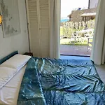 Punta Est - Mono Scirocco 300m Dal Mare *