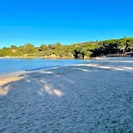Punta Est - Mono Scirocco 300m Dal Mare Capo Coda Cavallo